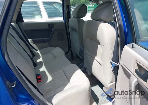 2010 Ford Focus Se z USA, uszkodzony, nr VIN 1FAHP3FNXAW189554